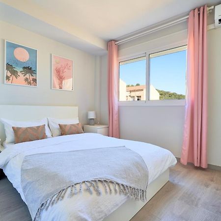 شقة Charming And Bright Flat In The Heart Of مالقة المظهر الخارجي الصورة