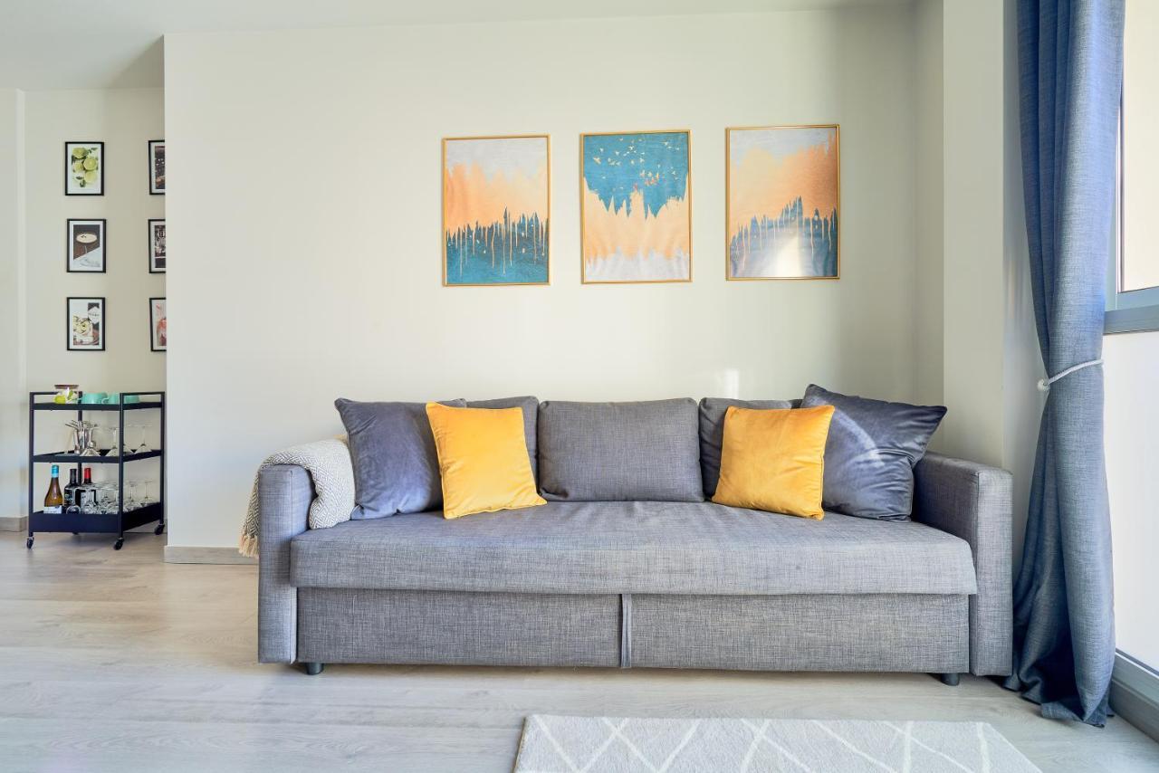 شقة Charming And Bright Flat In The Heart Of مالقة المظهر الخارجي الصورة